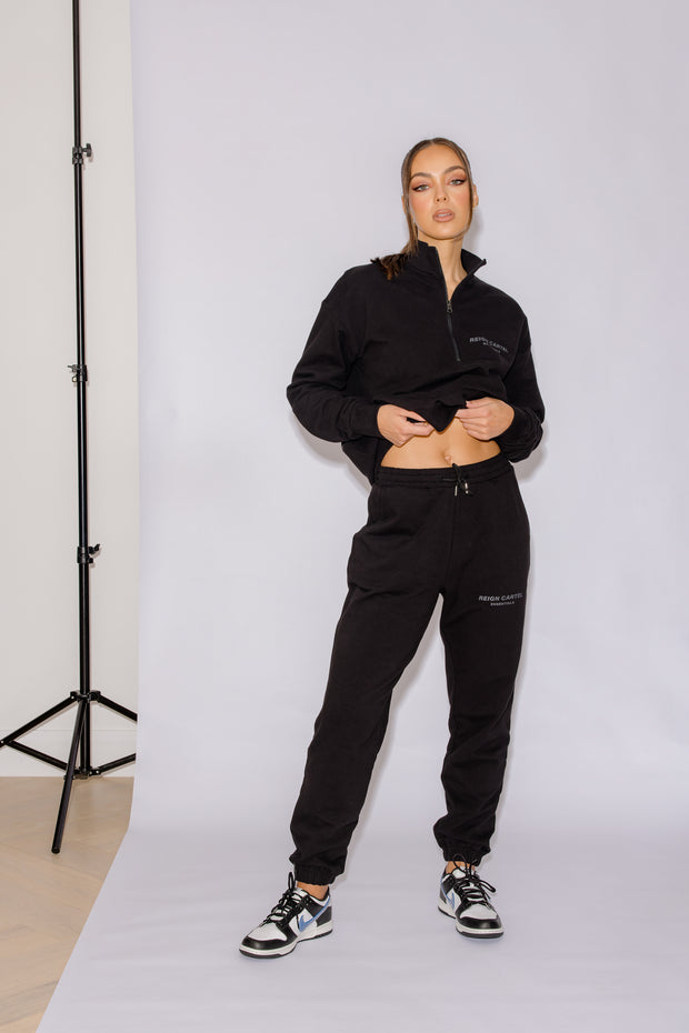 Essential Track Pant | Black