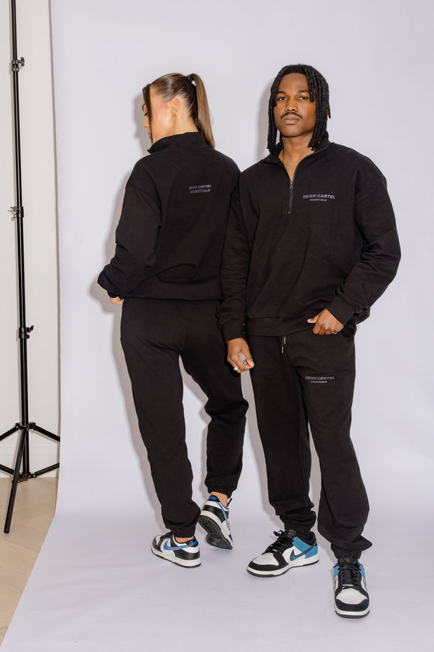 Essential Track Pant | Black