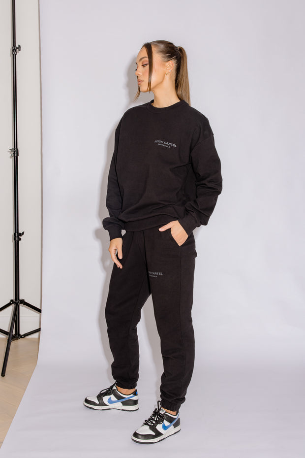 Essential Crew Jumper | Black