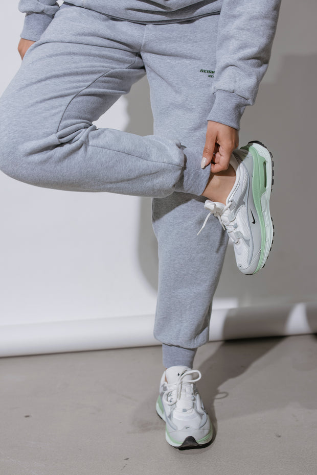 Essential Track Pant Relaxed Fit | Grey Marle